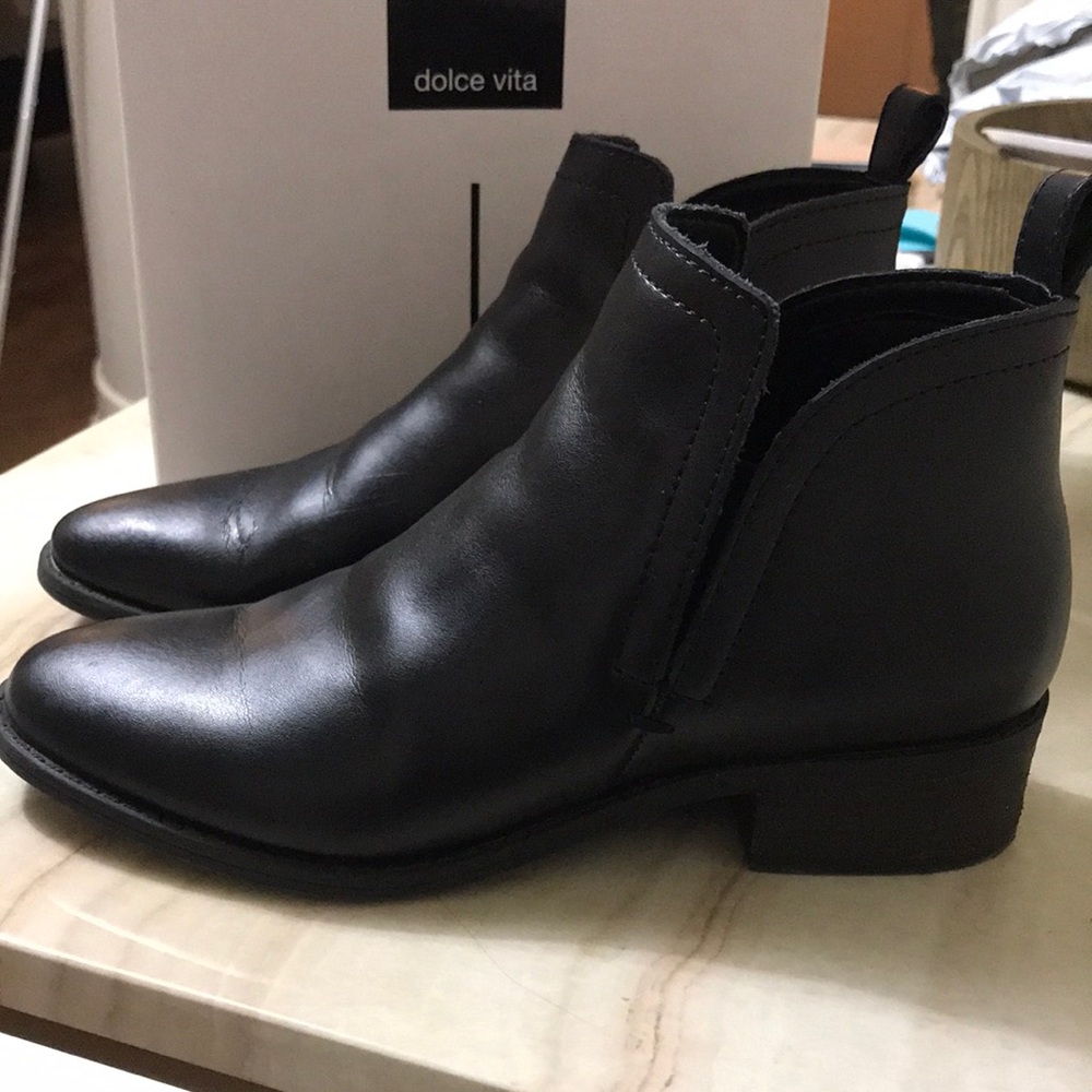 Dolce Vita Black Booties